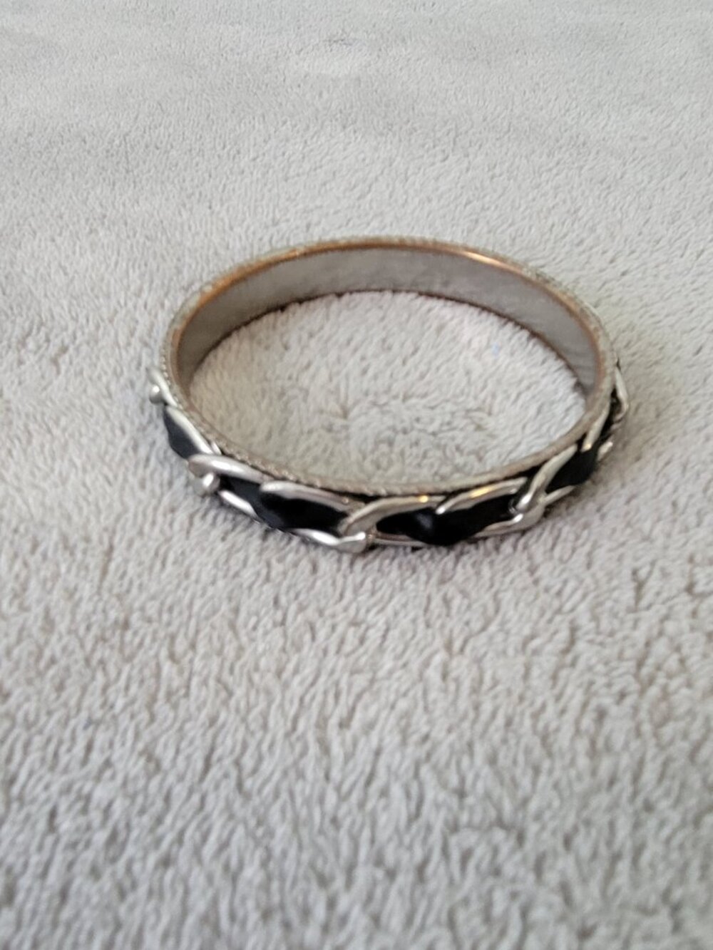 Silver Tone Chain Link Bangle Bracelet with Black Fabric Inlay 2.5" Diameter B1E
